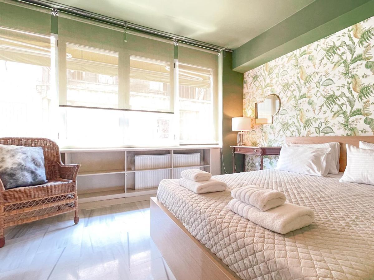 Loft 1 Bedroom Apartment In The Heart Of Athens Luaran gambar